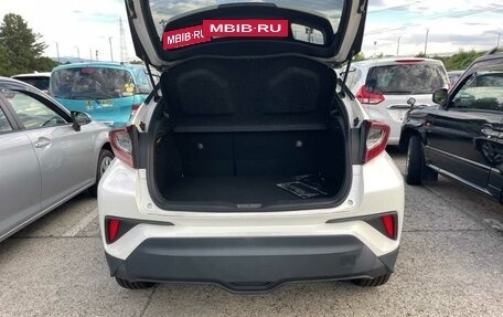 Toyota C-HR I рестайлинг, 2018 год, 1 950 000 рублей, 2 фотография