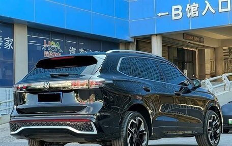 Volkswagen Tiguan, 2025 год, 4 124 199 рублей, 2 фотография