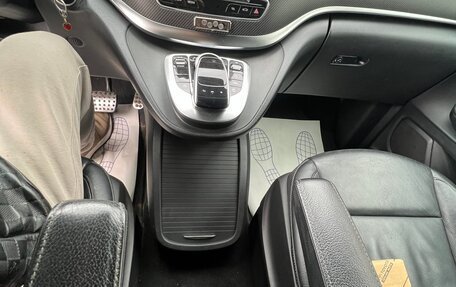 Mercedes-Benz V-Класс, 2017 год, 4 000 000 рублей, 19 фотография