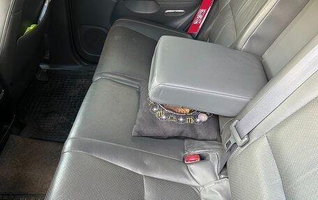 Toyota Land Cruiser Prado 120 рестайлинг, 2006 год, 2 500 000 рублей, 10 фотография