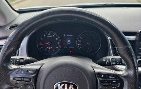 KIA Stonic, 2020 год, 1 420 000 рублей, 18 фотография