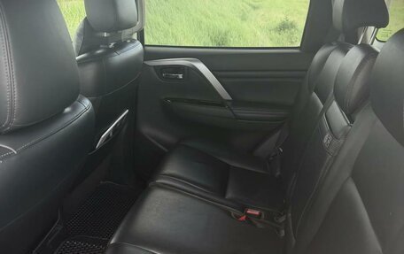 Mitsubishi Pajero Sport III рестайлинг, 2022 год, 4 499 000 рублей, 10 фотография