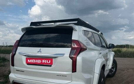 Mitsubishi Pajero Sport III рестайлинг, 2022 год, 4 499 000 рублей, 4 фотография