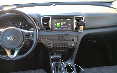 KIA Sportage IV рестайлинг, 2016 год, 1 950 000 рублей, 3 фотография