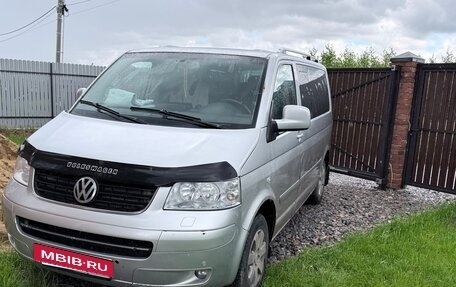 Volkswagen Multivan T5, 2006 год, 1 200 000 рублей, 2 фотография
