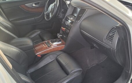Infiniti FX II, 2012 год, 1 350 000 рублей, 12 фотография