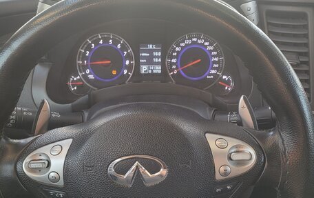 Infiniti FX II, 2012 год, 1 350 000 рублей, 17 фотография