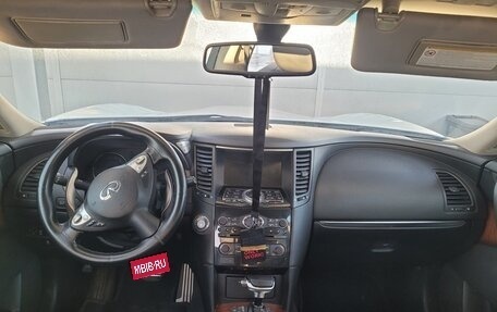 Infiniti FX II, 2012 год, 1 350 000 рублей, 16 фотография