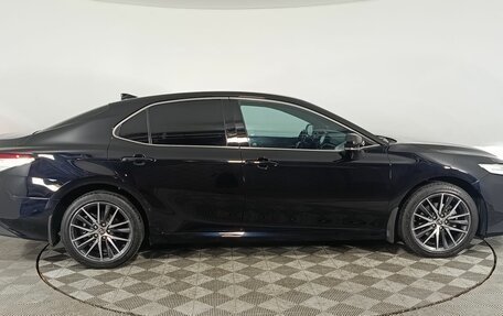 Toyota Camry, 2021 год, 3 570 000 рублей, 8 фотография