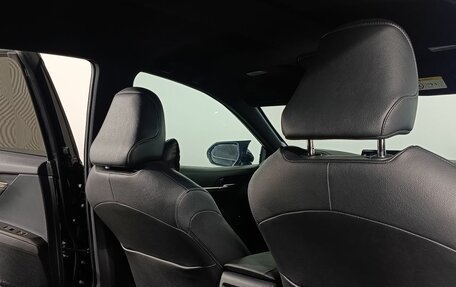 Toyota Camry, 2021 год, 3 570 000 рублей, 10 фотография