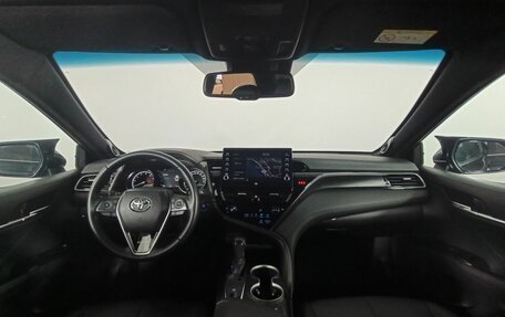 Toyota Camry, 2021 год, 3 570 000 рублей, 11 фотография