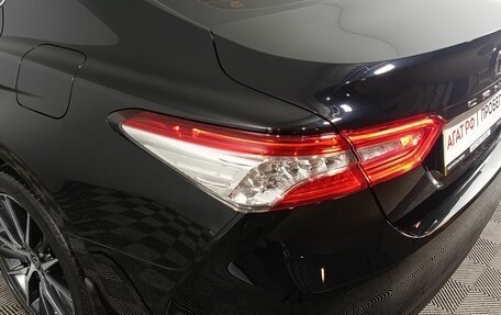 Toyota Camry, 2021 год, 3 570 000 рублей, 18 фотография