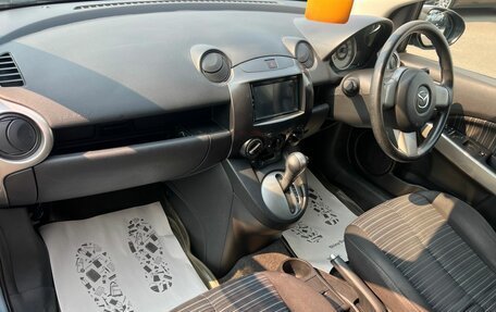 Mazda Demio III (DE), 2010 год, 709 000 рублей, 13 фотография