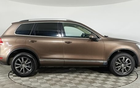 Volkswagen Touareg III, 2011 год, 1 890 000 рублей, 8 фотография