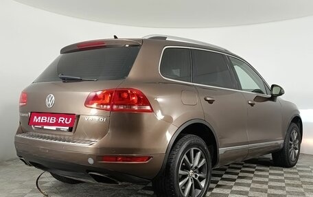 Volkswagen Touareg III, 2011 год, 1 890 000 рублей, 7 фотография