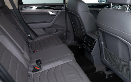 Volkswagen Touareg III, 2019 год, 5 059 000 рублей, 11 фотография