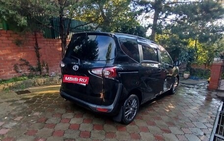 Toyota Sienta II, 2019 год, 1 700 000 рублей, 12 фотография