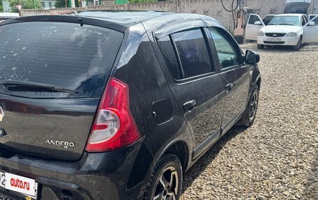 Renault Sandero I, 2012 год, 440 000 рублей, 2 фотография
