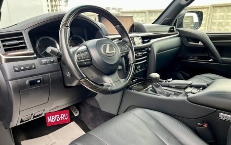 Lexus LX III, 2018 год, 8 999 000 рублей, 9 фотография