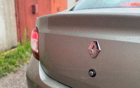 Renault Logan II, 2017 год, 380 000 рублей, 5 фотография