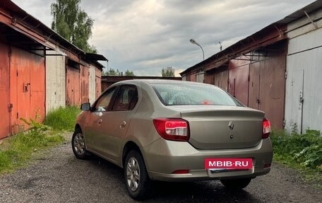 Renault Logan II, 2017 год, 380 000 рублей, 4 фотография
