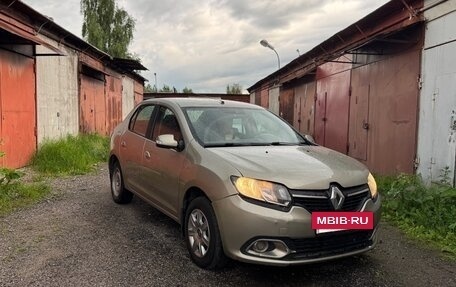 Renault Logan II, 2017 год, 380 000 рублей, 3 фотография