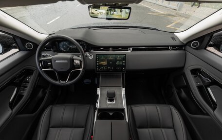 Land Rover Range Rover Evoque II, 2024 год, 5 300 000 рублей, 20 фотография