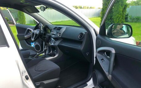 Toyota RAV4, 2008 год, 1 090 000 рублей, 10 фотография