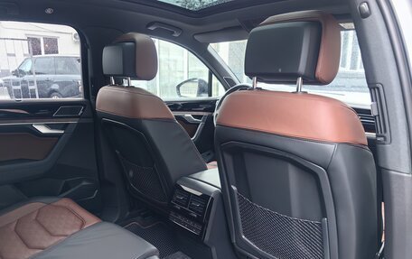 Volkswagen Touareg III, 2019 год, 4 000 000 рублей, 18 фотография