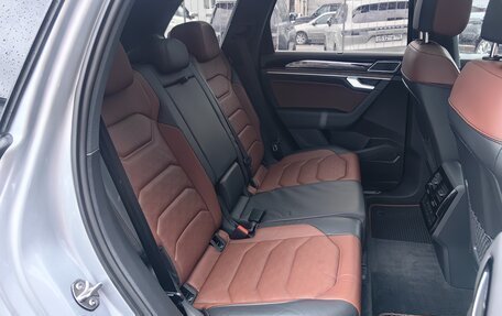 Volkswagen Touareg III, 2019 год, 4 000 000 рублей, 17 фотография