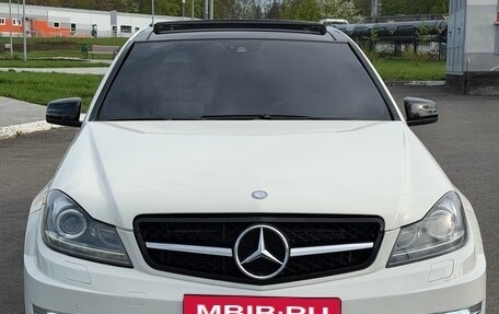 Mercedes-Benz C-Класс, 2011 год, 1 590 000 рублей, 3 фотография