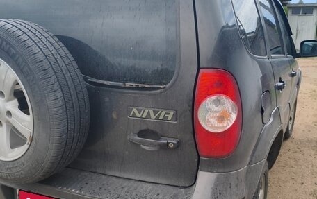 Chevrolet Niva I рестайлинг, 2013 год, 535 000 рублей, 4 фотография