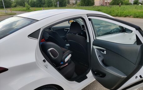 Hyundai Elantra V, 2015 год, 1 450 000 рублей, 16 фотография
