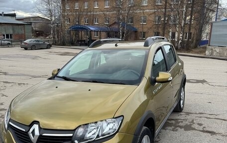 Renault Sandero II рестайлинг, 2017 год, 1 200 000 рублей, 2 фотография