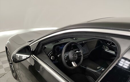 Mercedes-Benz E-Класс, 2026 год, 9 280 000 рублей, 15 фотография
