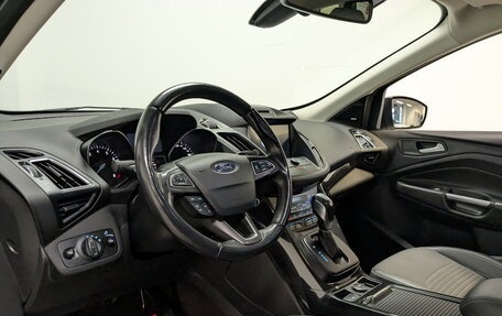 Ford Kuga III, 2018 год, 1 750 000 рублей, 16 фотография