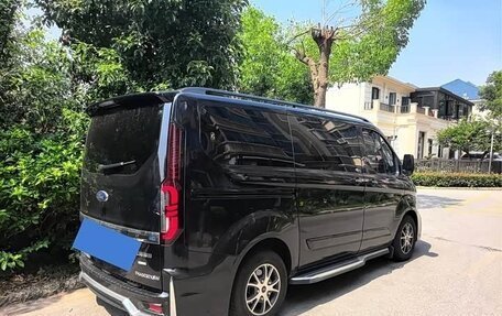 Ford Tourneo Custom I рестайлинг, 2025 год, 4 980 000 рублей, 2 фотография