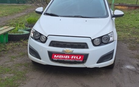 Chevrolet Aveo III, 2013 год, 525 000 рублей, 1 фотография