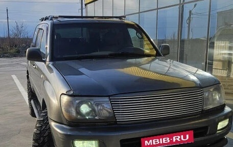 Toyota Land Cruiser 100 рестайлинг 2, 1999 год, 1 150 000 рублей, 1 фотография