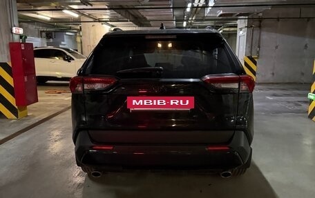 Toyota RAV4, 2020 год, 2 500 000 рублей, 5 фотография