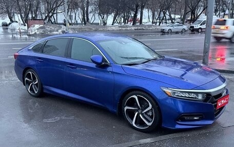 Honda Accord IX рестайлинг, 2017 год, 2 500 000 рублей, 1 фотография