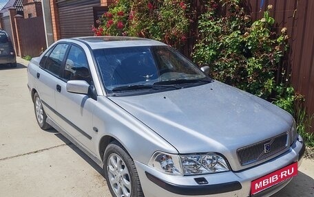 Volvo S40 II, 2001 год, 320 000 рублей, 1 фотография