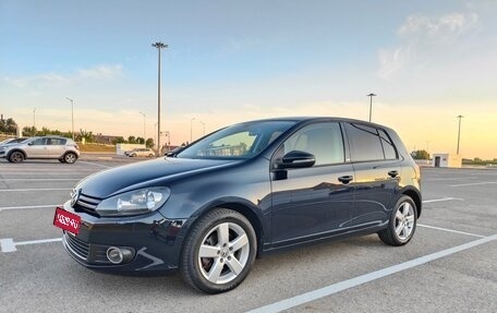Volkswagen Golf VI, 2011 год, 900 000 рублей, 1 фотография