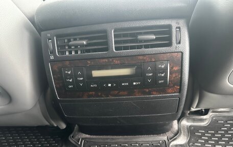 Toyota Land Cruiser 200, 2009 год, 2 350 000 рублей, 13 фотография
