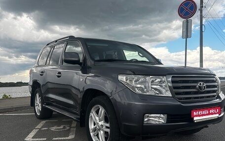 Toyota Land Cruiser 200, 2009 год, 2 350 000 рублей, 3 фотография