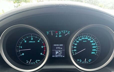 Toyota Land Cruiser 200, 2009 год, 2 350 000 рублей, 18 фотография