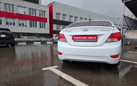 Hyundai Solaris II рестайлинг, 2012 год, 660 000 рублей, 12 фотография