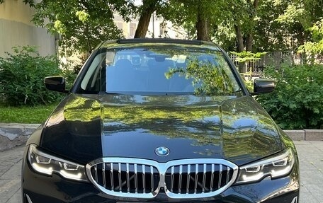 BMW 3 серия, 2021 год, 4 100 000 рублей, 13 фотография