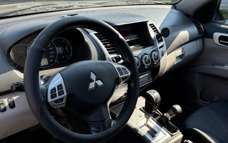 Mitsubishi Pajero Sport II рестайлинг, 2013 год, 1 500 000 рублей, 6 фотография