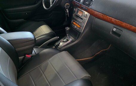 Toyota Avensis III рестайлинг, 2006 год, 1 190 000 рублей, 8 фотография